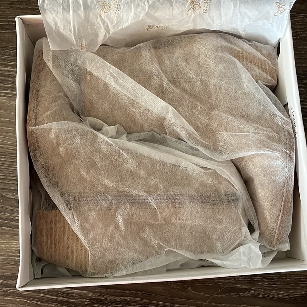 NIB Neutral Ankle Boots - Picture 13 of 13
